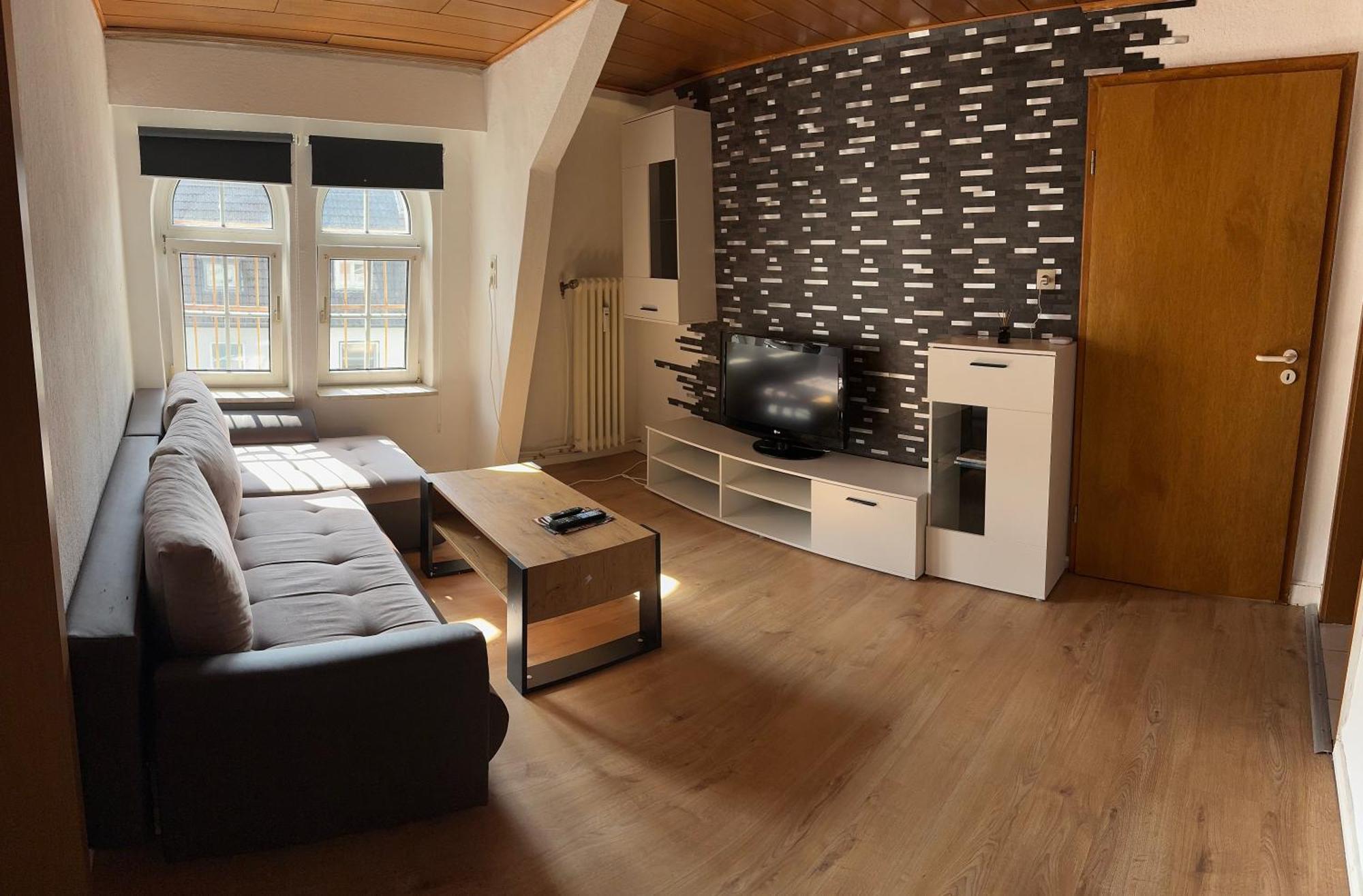 Moderne & Rustikale Monteurwohnung Im Zentrum 아이토르프 외부 사진