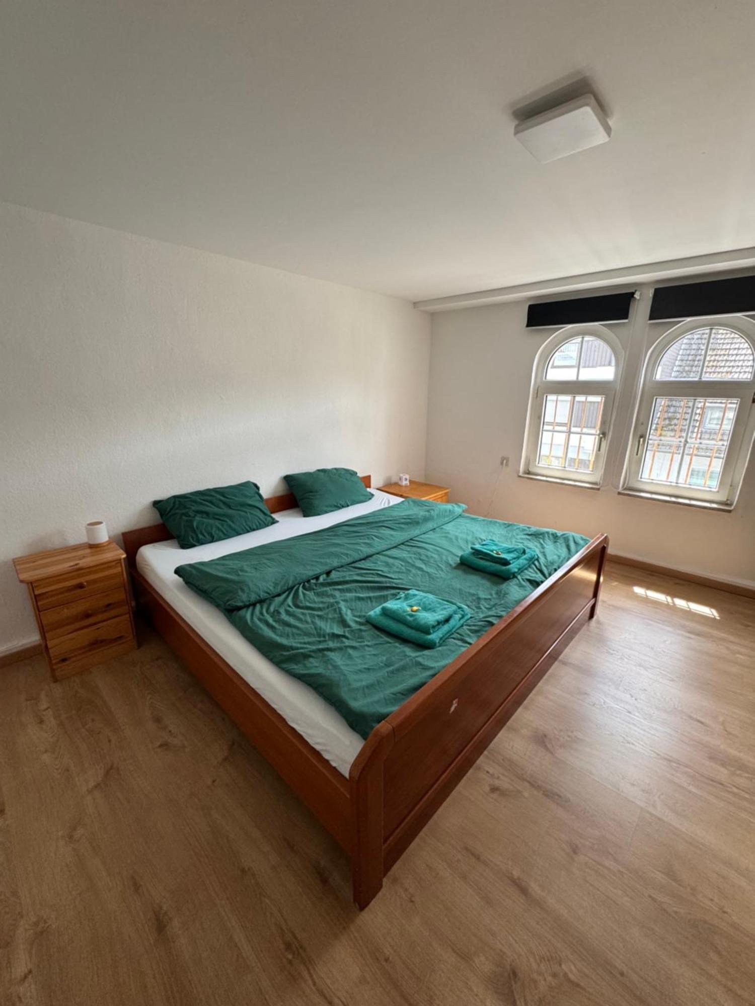 Moderne & Rustikale Monteurwohnung Im Zentrum 아이토르프 외부 사진