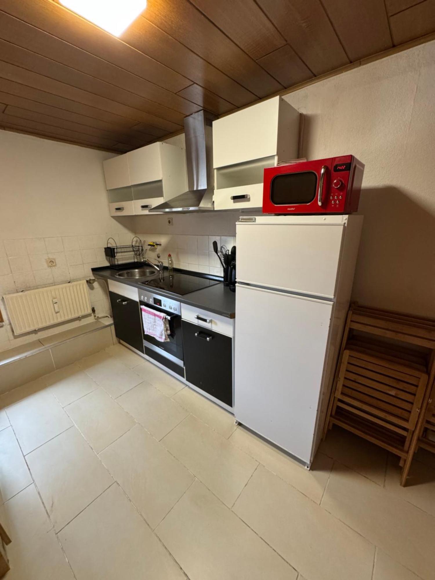 Moderne & Rustikale Monteurwohnung Im Zentrum 아이토르프 외부 사진