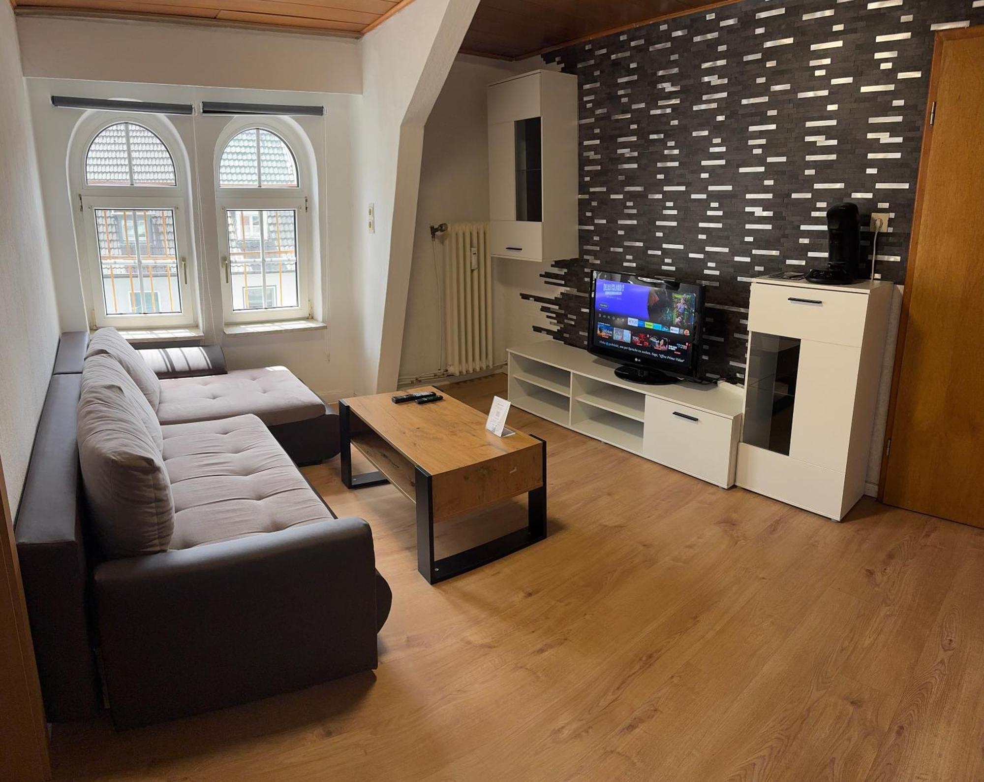 Moderne & Rustikale Monteurwohnung Im Zentrum 아이토르프 외부 사진