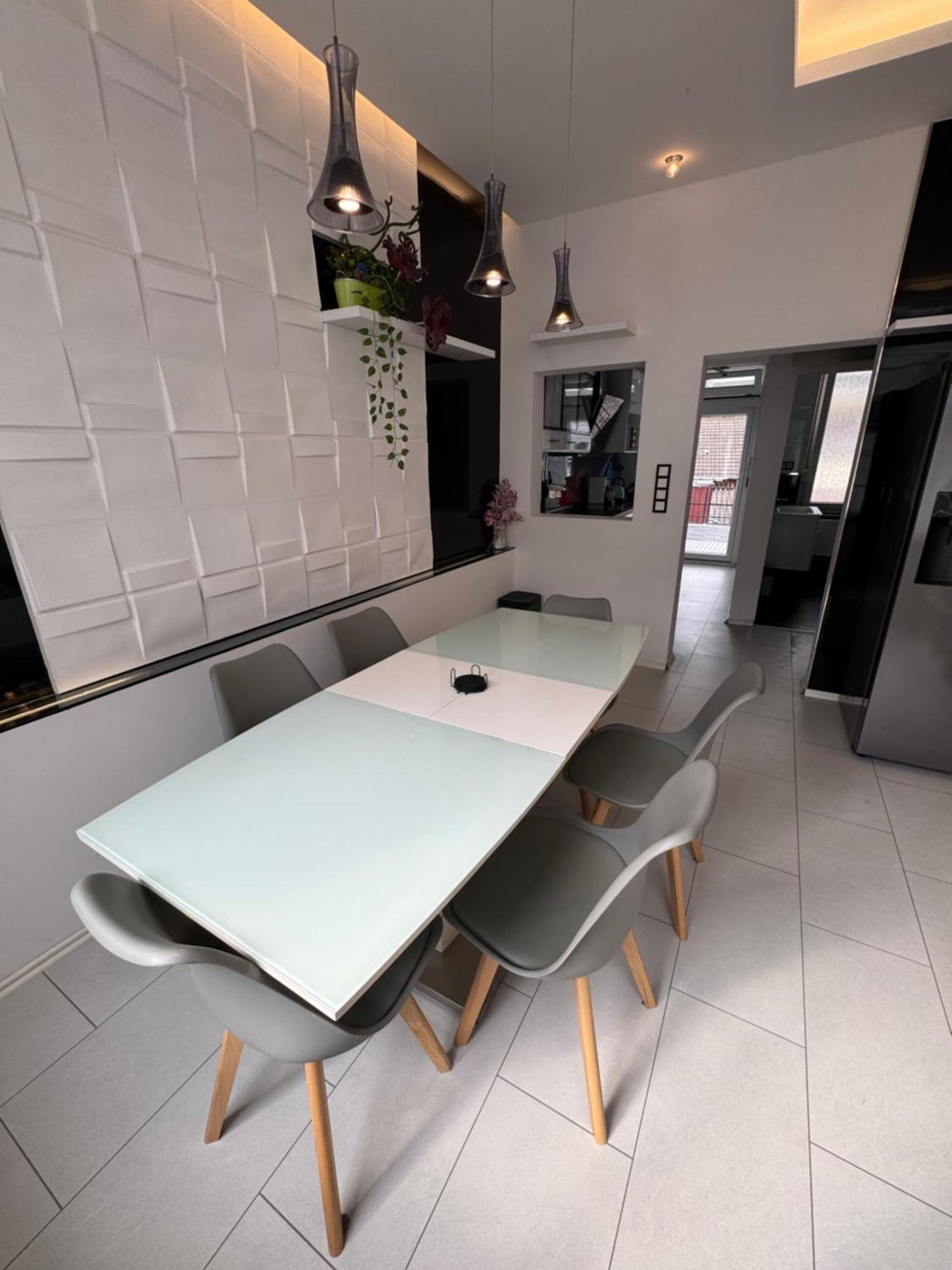 Moderne & Rustikale Monteurwohnung Im Zentrum 아이토르프 외부 사진